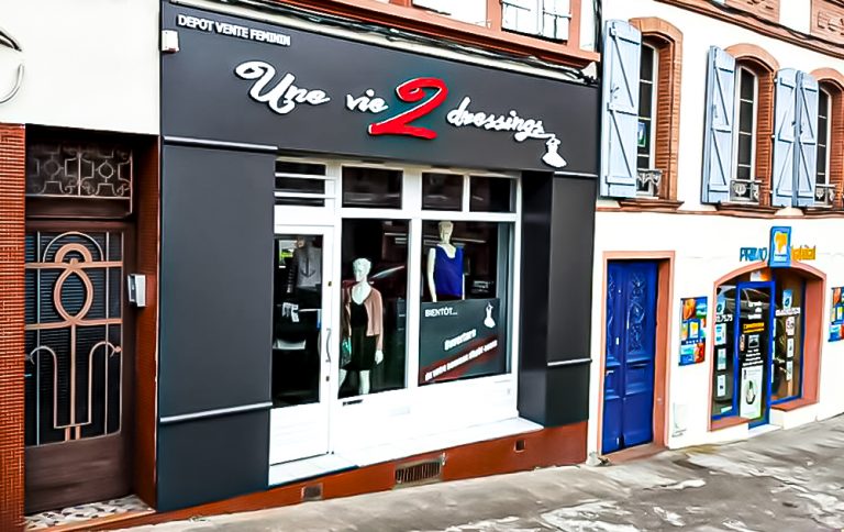 Enseigne extérieur Une vie 2 dressings - Kristoffarts | Covering, Wrapping & PPF à Montauban