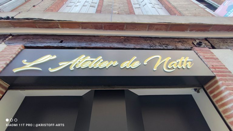 Habillage vitrine et enseignes - Kristoffarts | Covering, Wrapping & PPF à Montauban